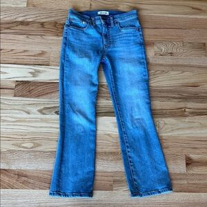 Madewell Mid-Rise Kick Out Jeans 28